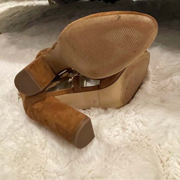 Marc Fisher Suede heel - Picture 7 of 7